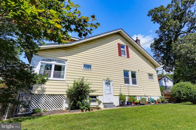 3030 IONA TER, Baltimore, MD 21214