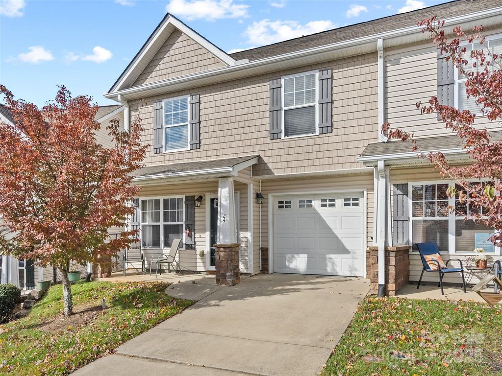 24 Torrington Avenue, Fletcher, NC 28732