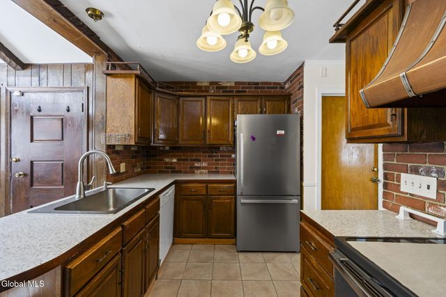 173 Marshall Avenue, Schenectady, NY 12304