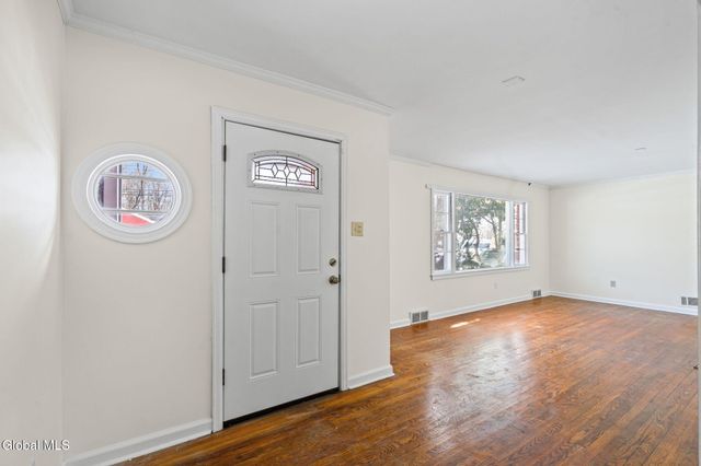 173 Marshall Avenue, Schenectady, NY 12304