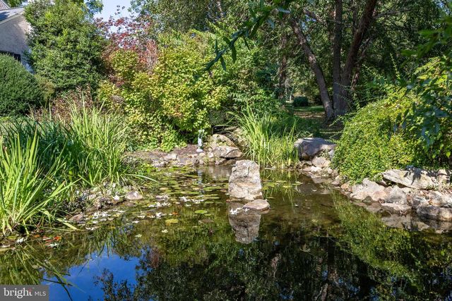 21 LEXINGTON MNR, Glenmoore, PA 19343