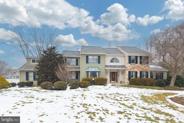 21 LEXINGTON MNR, Glenmoore, PA 19343