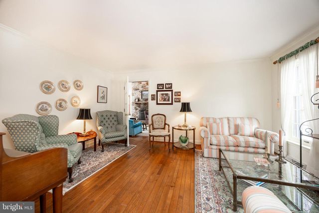 21 LEXINGTON MNR, Glenmoore, PA 19343