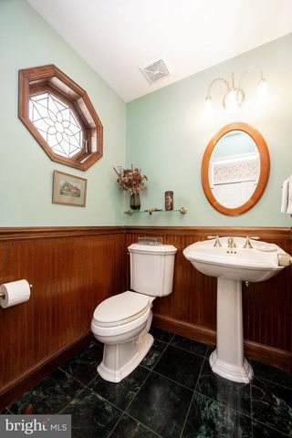 21 LEXINGTON MNR, Glenmoore, PA 19343