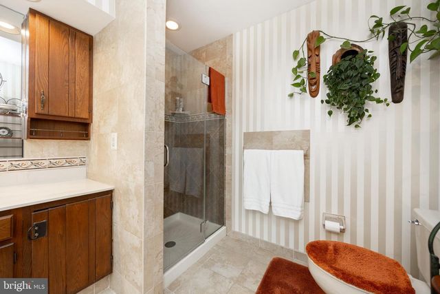 21 LEXINGTON MNR, Glenmoore, PA 19343