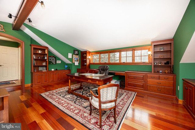 21 LEXINGTON MNR, Glenmoore, PA 19343