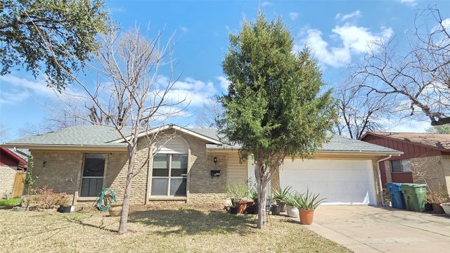 1807 Redbud Circle, Carrollton, TX 75006