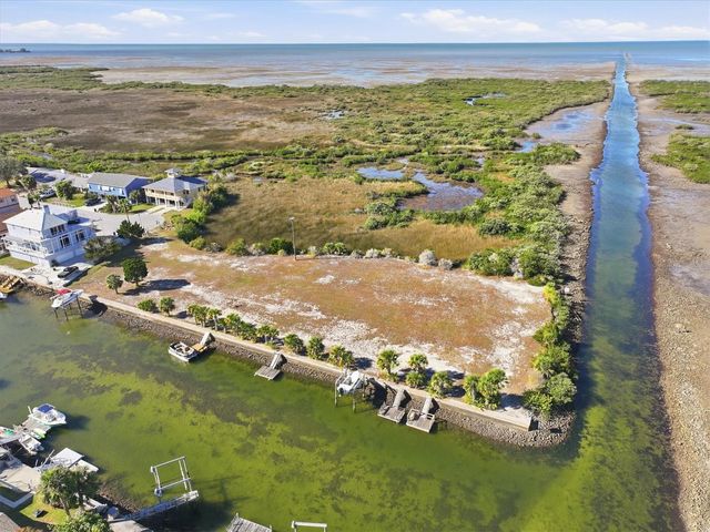 7034 SOUTHWIND DRIVE, Hudson, FL 34667