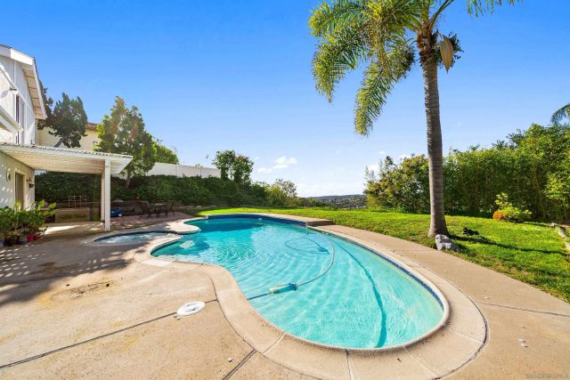 2518 Unicornio, Carlsbad, CA 92009