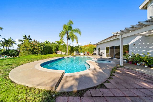 2518 Unicornio, Carlsbad, CA 92009