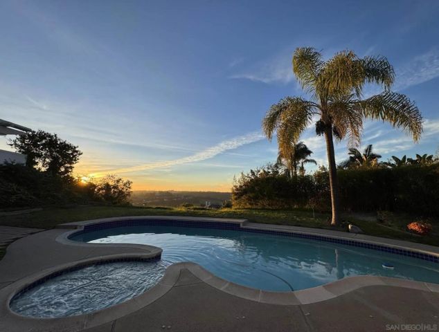 2518 Unicornio, Carlsbad, CA 92009