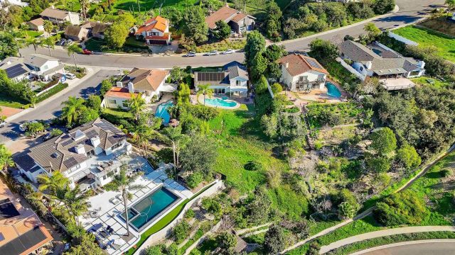 2518 Unicornio, Carlsbad, CA 92009