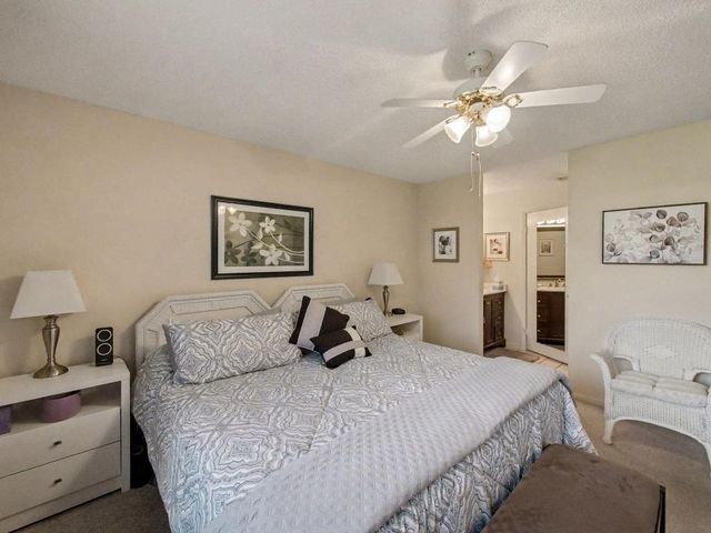 20 Walcott Drive, Boynton Beach, FL 33426