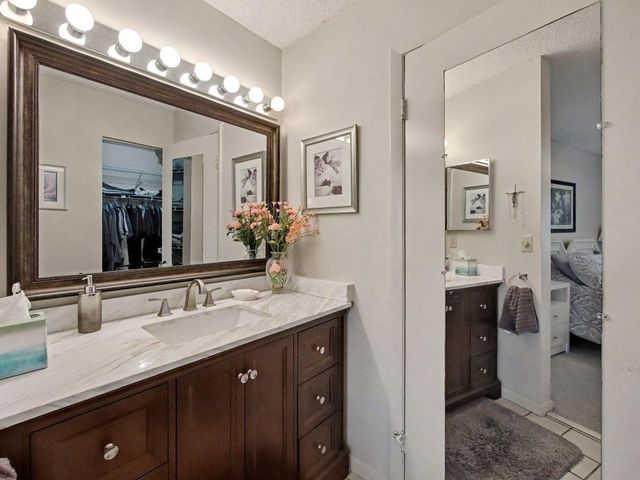 20 Walcott Drive, Boynton Beach, FL 33426