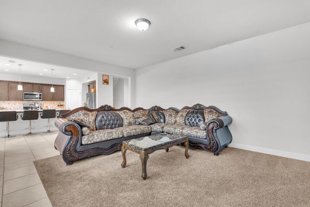 6466 W Richert Avenue, Fresno, CA 93723