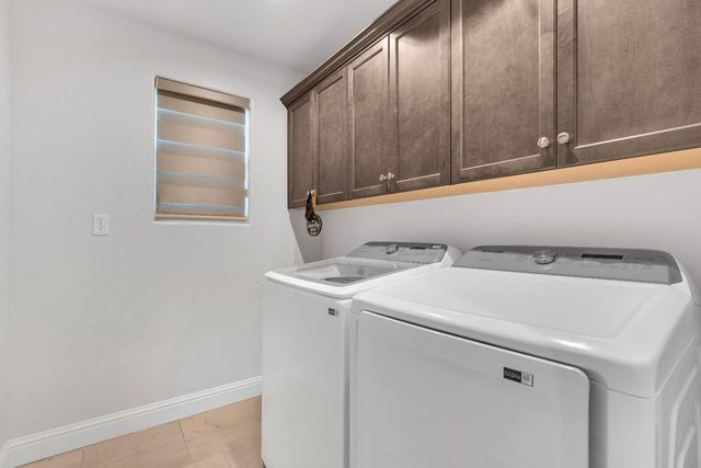 6466 W Richert Avenue, Fresno, CA 93723