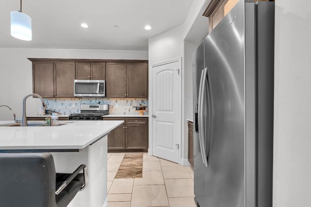 6466 W Richert Avenue, Fresno, CA 93723