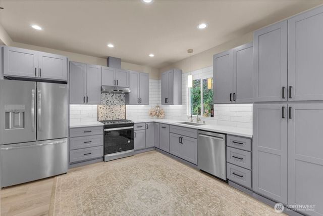 1273 Beach Drive E, Port Orchard, WA 98366