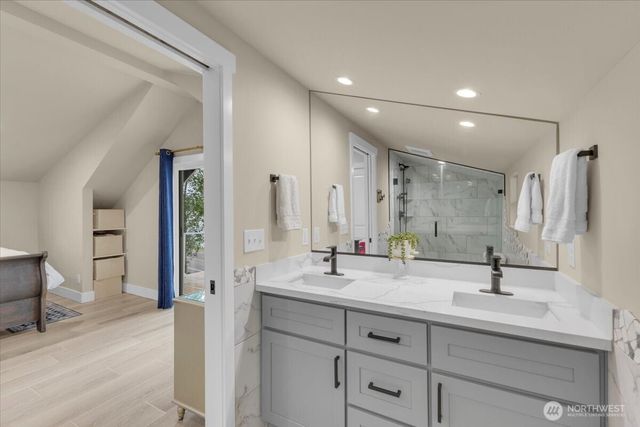 1273 Beach Drive E, Port Orchard, WA 98366