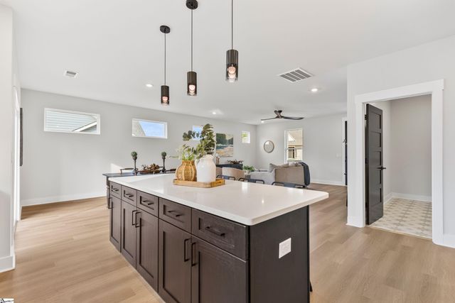 321 Serendipity Lane, Spartanburg, SC 29301