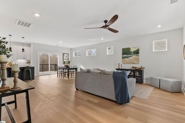 321 Serendipity Lane, Spartanburg, SC 29301