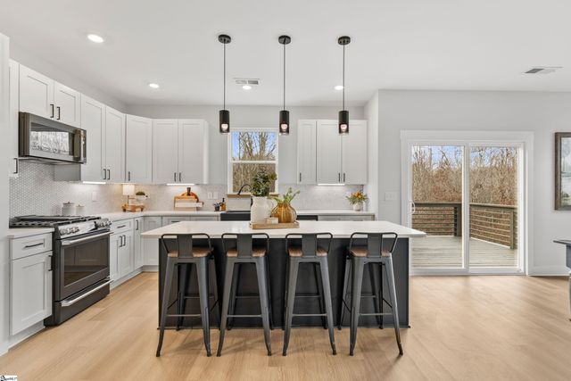 321 Serendipity Lane, Spartanburg, SC 29301