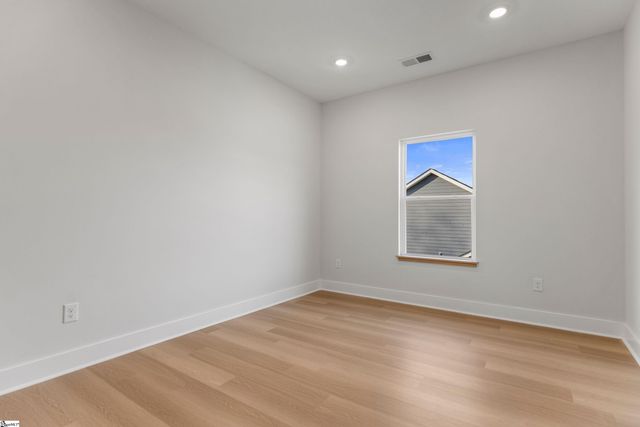 321 Serendipity Lane, Spartanburg, SC 29301