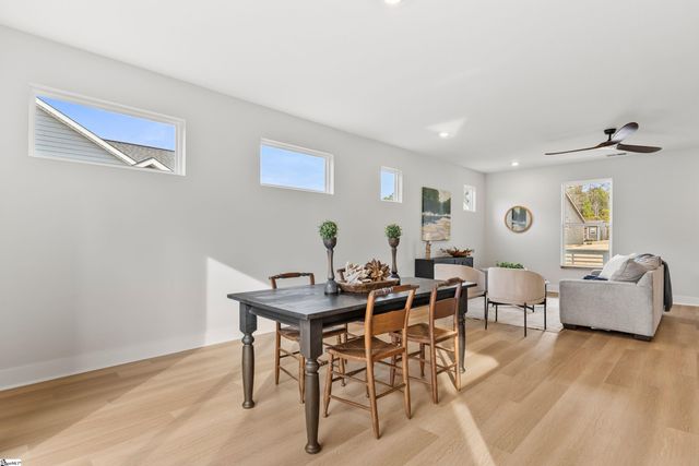 321 Serendipity Lane, Spartanburg, SC 29301