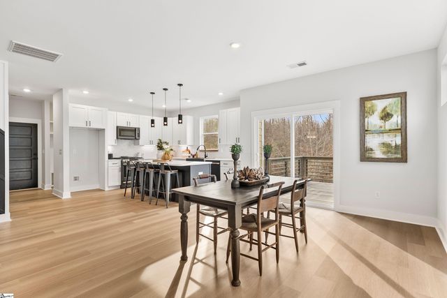 321 Serendipity Lane, Spartanburg, SC 29301