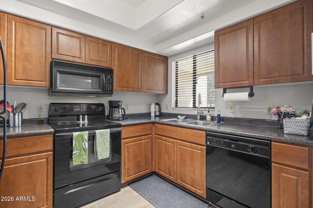 7575 E INDIAN BEND Road 2027, Scottsdale, AZ 85250