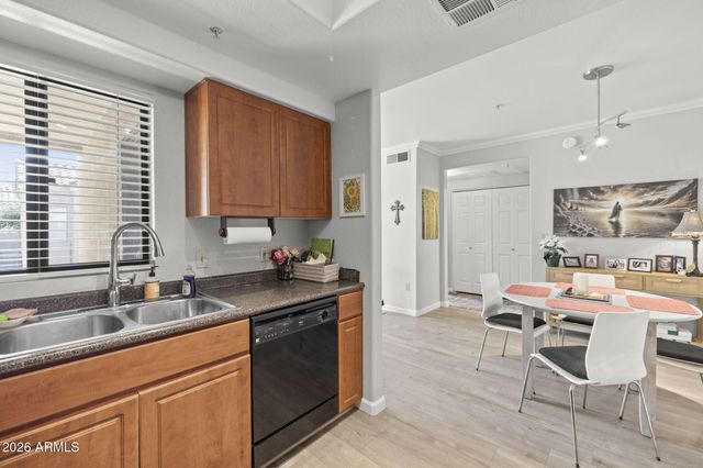 7575 E INDIAN BEND Road 2027, Scottsdale, AZ 85250