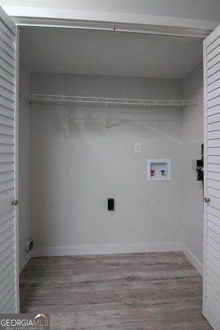 2505 W Broad Street 212, Athens, GA 30606