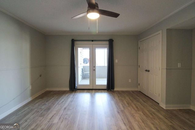 2505 W Broad Street 212, Athens, GA 30606