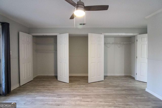 2505 W Broad Street 212, Athens, GA 30606