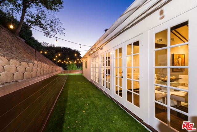 3401 Camino De La Cumbre, Sherman Oaks, CA 91423