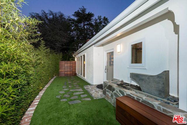 3401 Camino De La Cumbre, Sherman Oaks, CA 91423