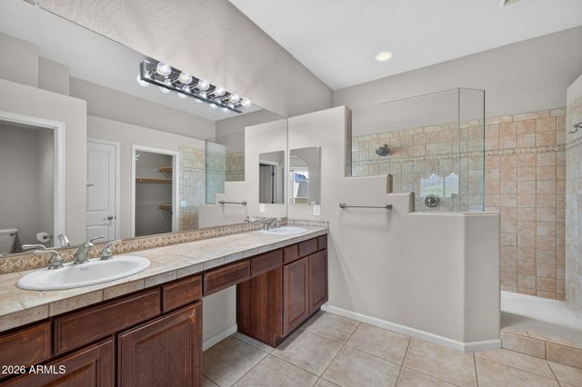 9987 E Fools Gold Place, Gold Canyon, AZ 85118