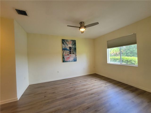 2582 Langrove Lane SW, Vero Beach, FL 32962
