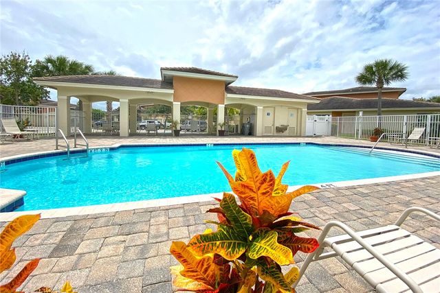 2582 Langrove Lane SW, Vero Beach, FL 32962
