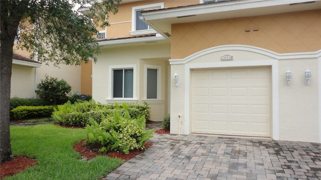 2582 Langrove Lane SW, Vero Beach, FL 32962