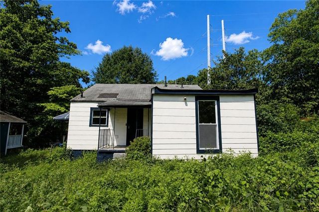 541 W Lake Avenue NW, Atlanta, GA 30318