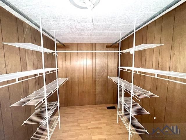 204 Floral St., Gray, LA 70359