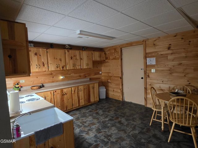 1425 Nicoha Boulevard, Sevierville, TN 37876