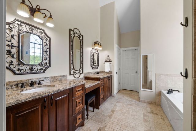 2635 Lock B Rd, N, Clarksville, TN 37043