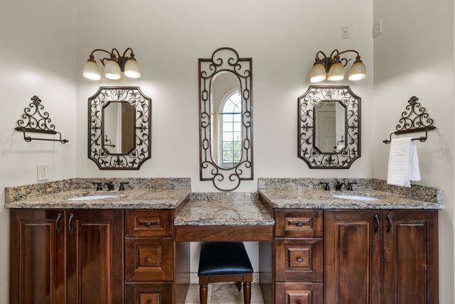 2635 Lock B Rd, N, Clarksville, TN 37043