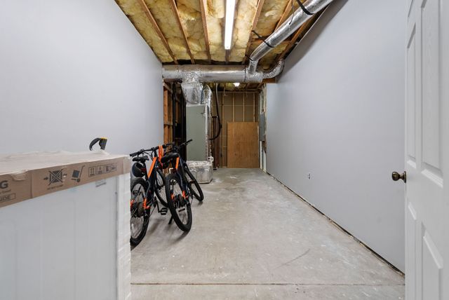 2635 Lock B Rd, N, Clarksville, TN 37043