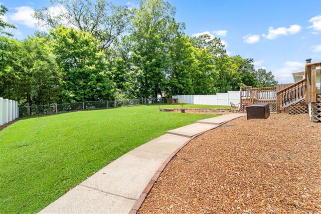 2635 Lock B Rd, N, Clarksville, TN 37043