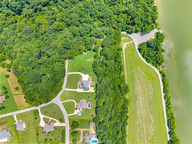 2635 Lock B Rd, N, Clarksville, TN 37043