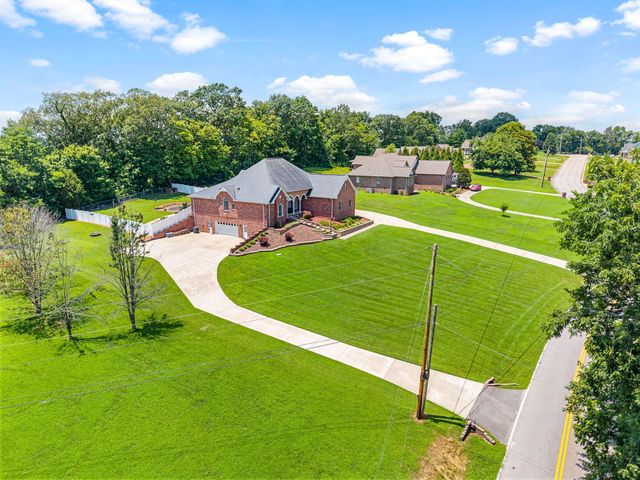 2635 Lock B Rd, N, Clarksville, TN 37043