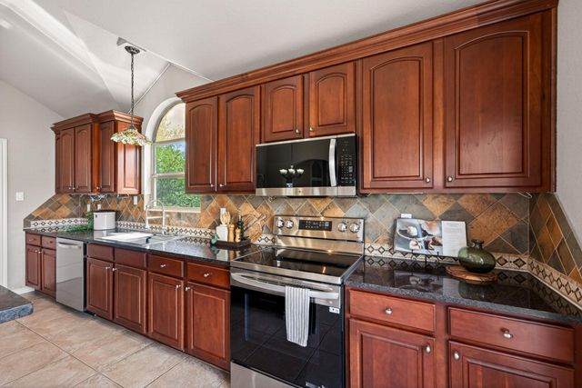 1130 Canyon Springs DR, Canyon Lake, TX 78133